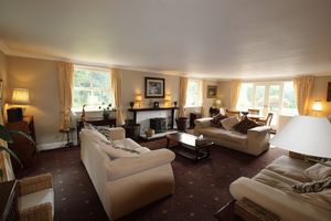 Living/Dining Room- click for photo gallery